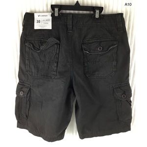 Mens AE cargo shorts. New!